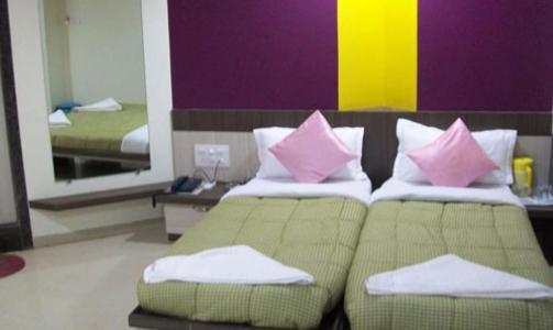 Hotel Crescent Mumbai Room photo
